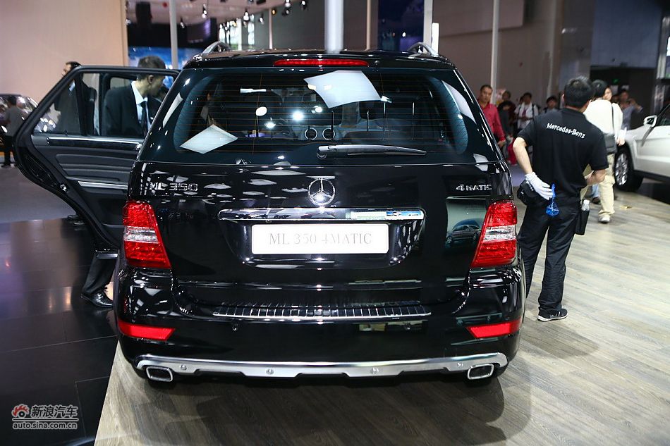 奔驰ML350 4MATIC