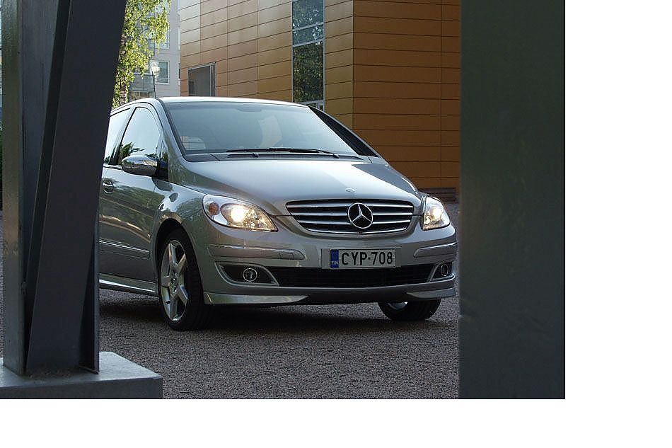 奔驰B级运动旅行车