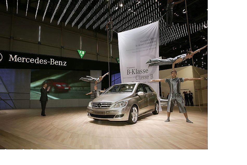 奔驰B级运动旅行车
