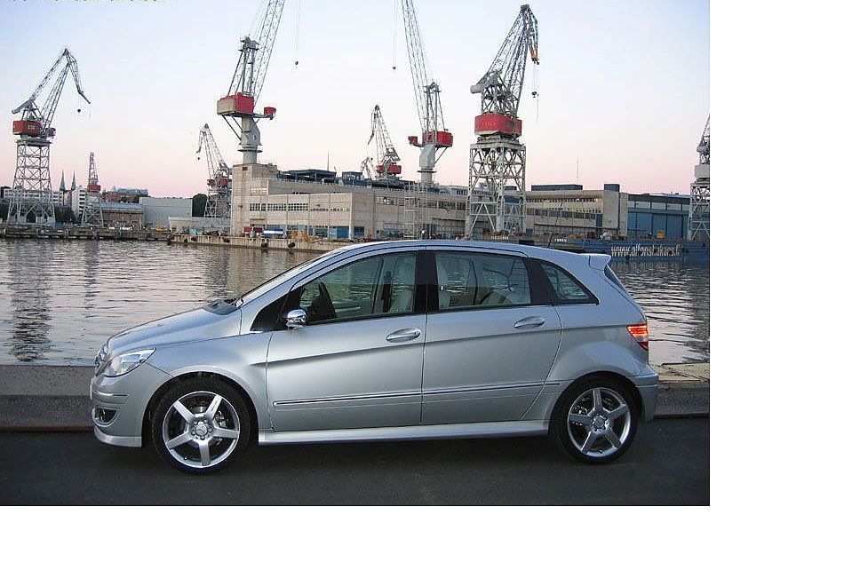 奔驰B级运动旅行车