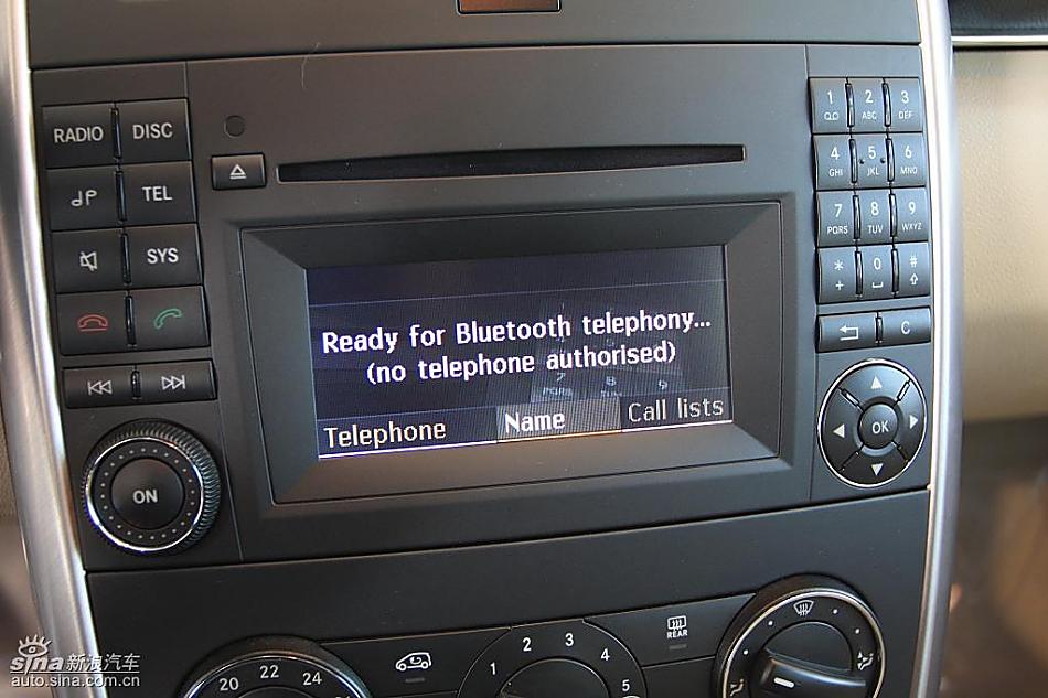 奔驰B级运动旅行车到店实拍