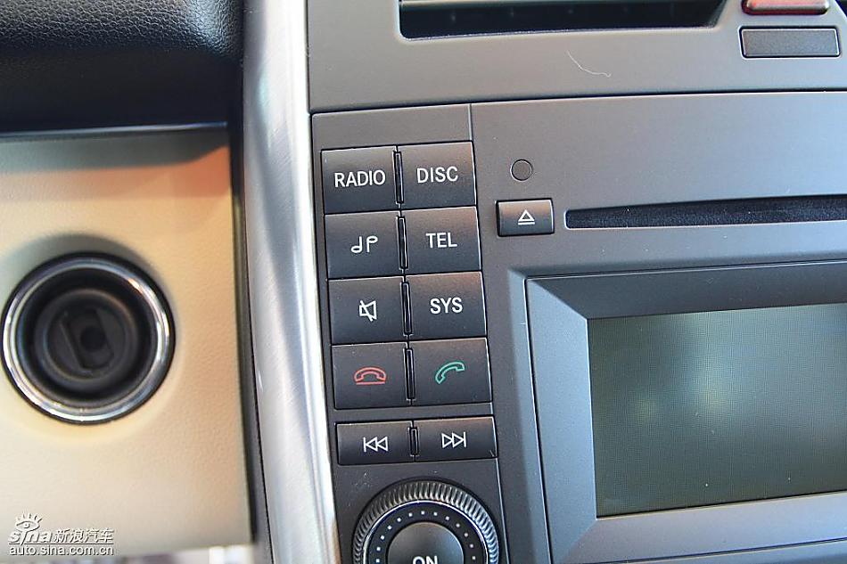 奔驰B级运动旅行车到店实拍