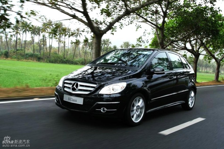 奔驰B-Class试驾动态