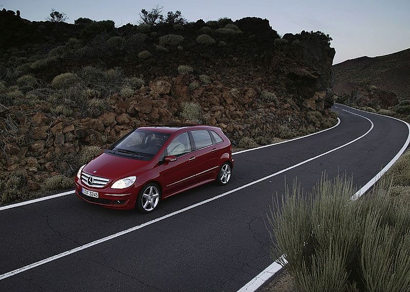 奔驰B级运动旅行车