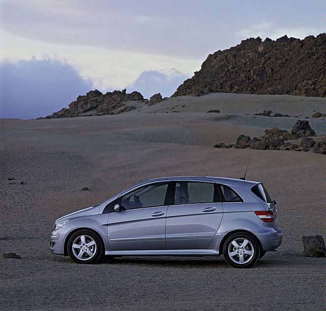 奔驰B级运动旅行车