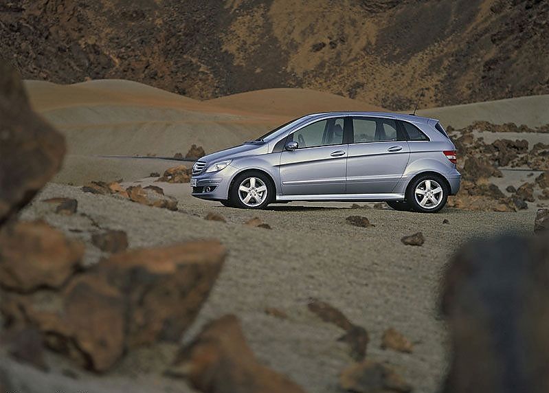 奔驰B级运动旅行车