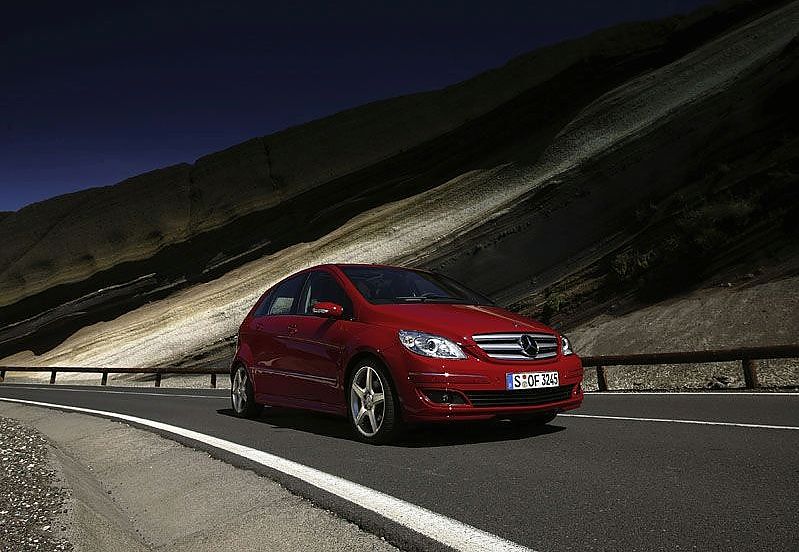 奔驰B级运动旅行车