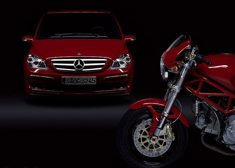 奔驰B级运动旅行车