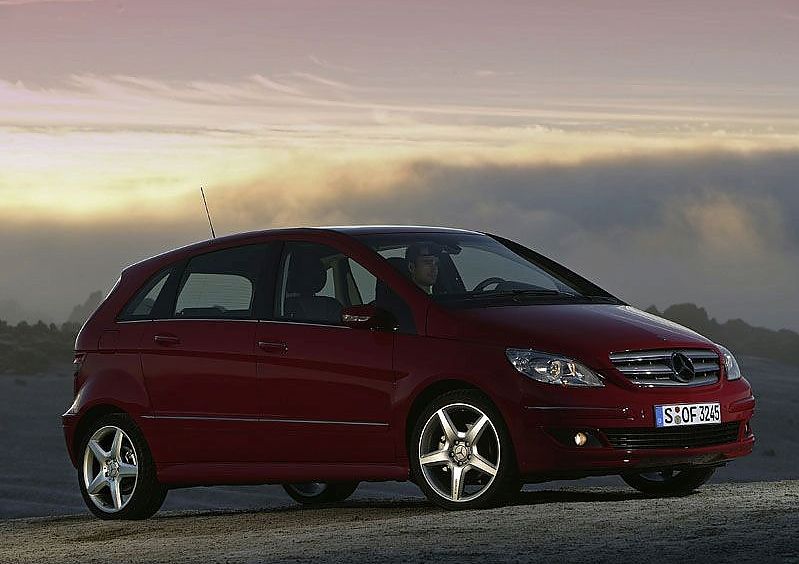 奔驰B级运动旅行车