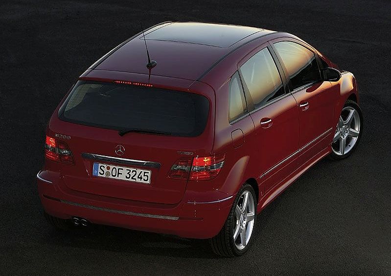 奔驰B级运动旅行车