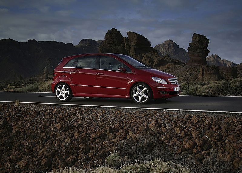 奔驰B级运动旅行车