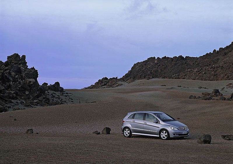 奔驰B级运动旅行车