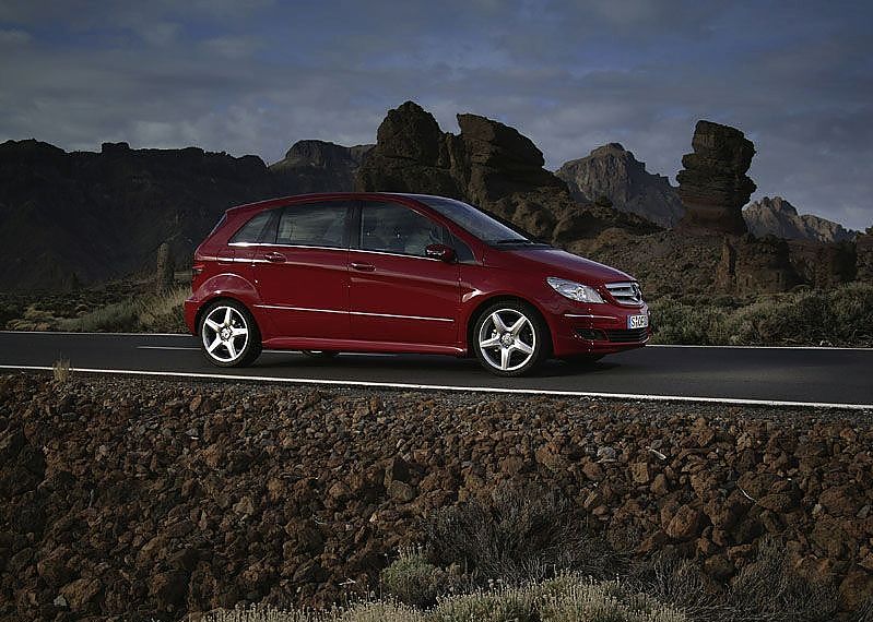 奔驰B级运动旅行车