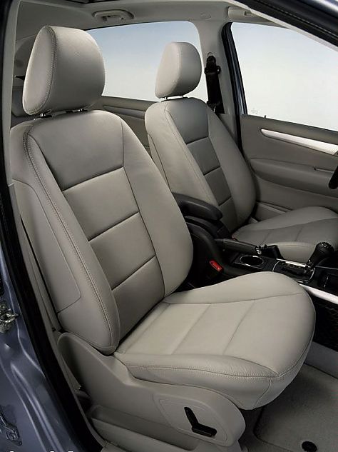 奔驰B级运动旅行车