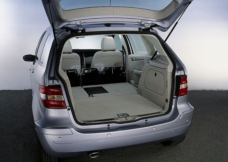 奔驰B级运动旅行车