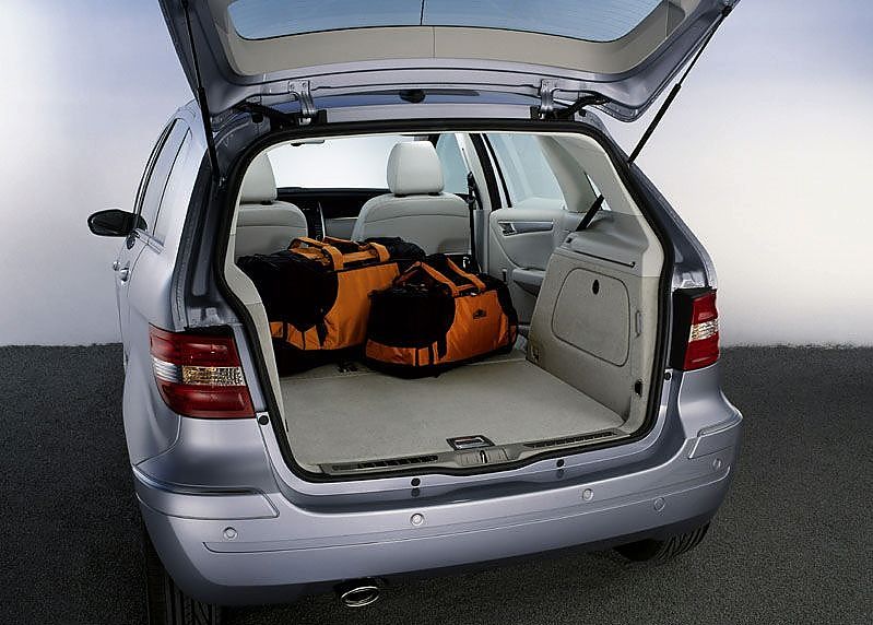 奔驰B级运动旅行车