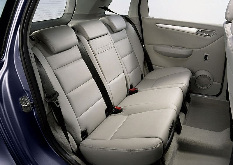 奔驰B级运动旅行车