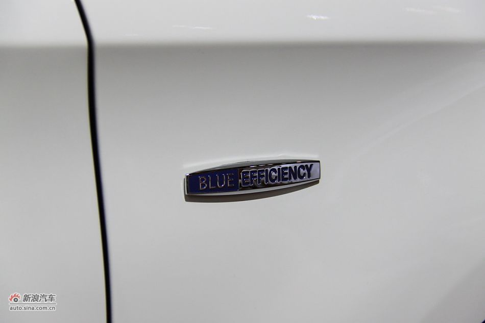 梅赛德斯-奔驰B180