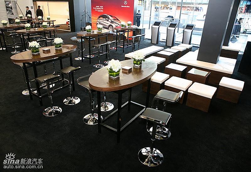 奔驰B级上市现场 
