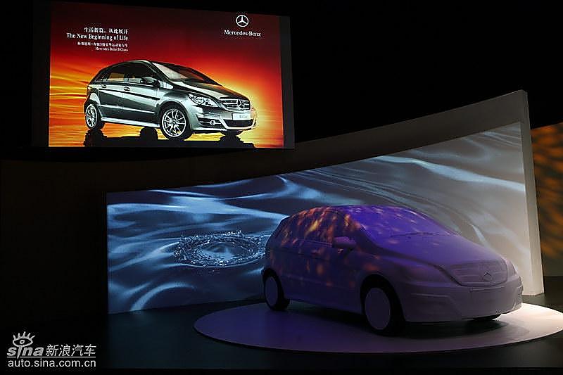 奔驰B级上市现场 