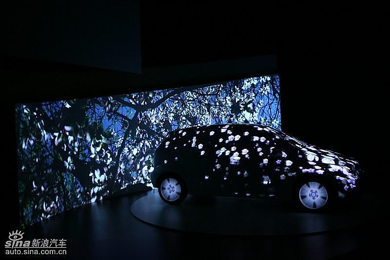 奔驰B级上市现场 