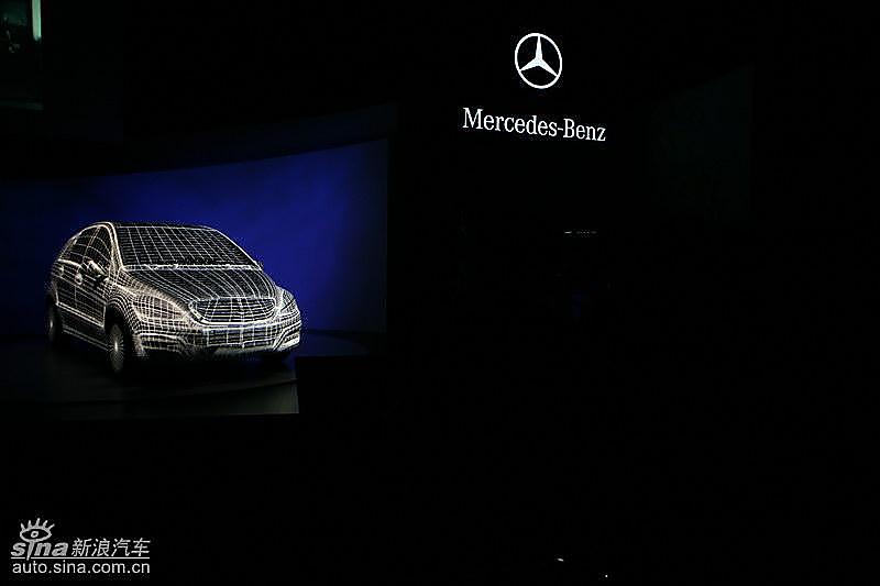 奔驰B级上市现场 