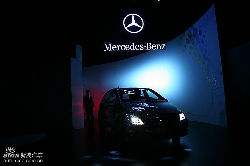 奔驰B级上市现场 