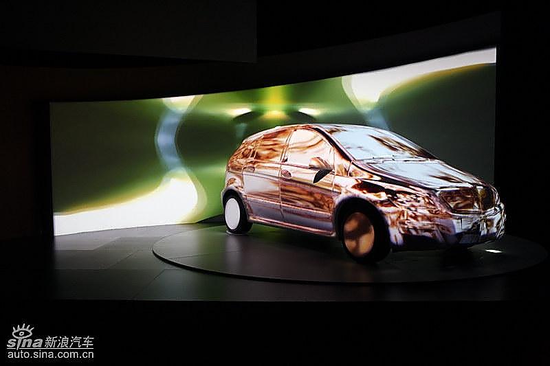 奔驰B级上市现场 