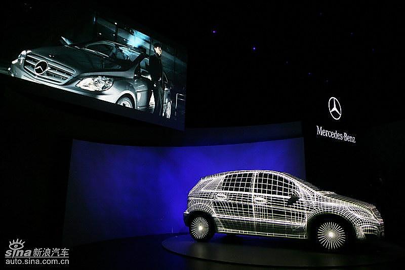 奔驰B级上市现场 