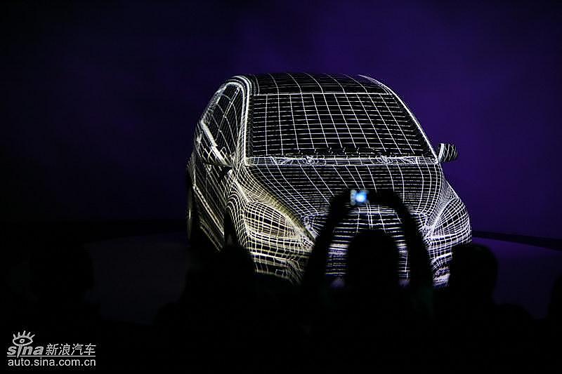 奔驰B级上市现场 