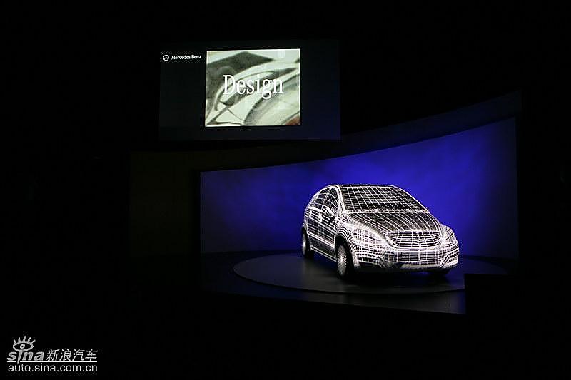 奔驰B级上市现场 