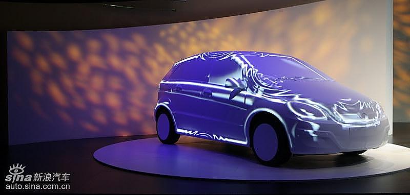 奔驰B级上市现场 