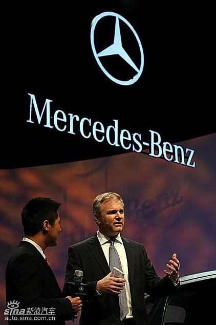 奔驰B级上市现场 