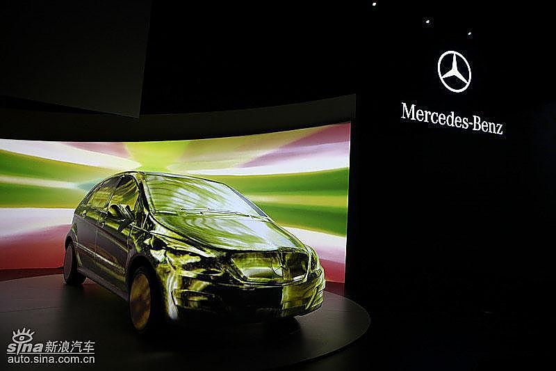 奔驰B级上市现场 