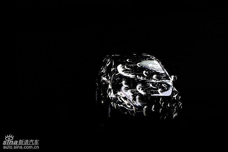 奔驰B级上市现场 