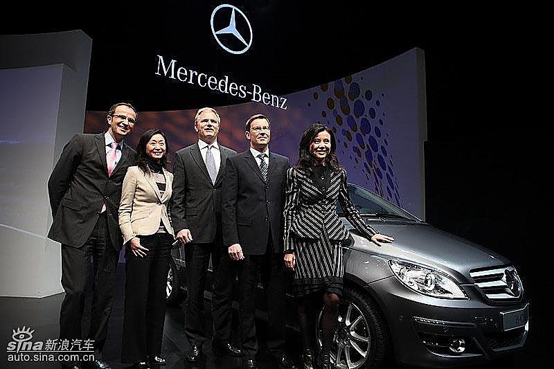 奔驰B级上市现场 