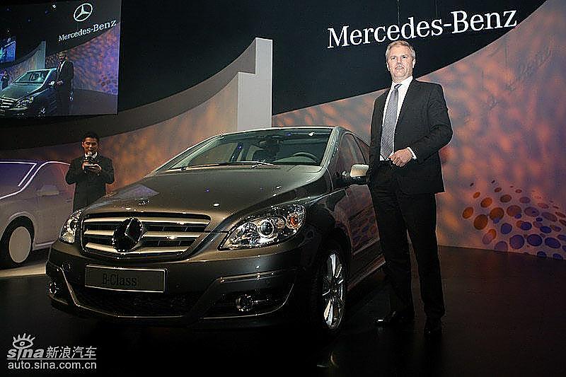 奔驰B级上市现场 