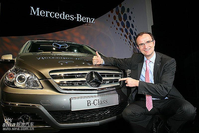 奔驰B级上市现场 