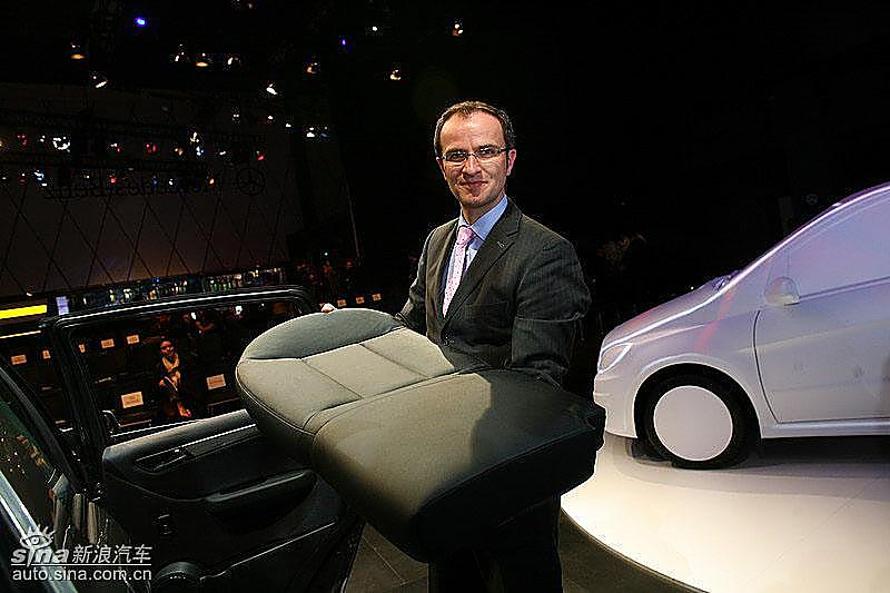 奔驰B级上市现场 