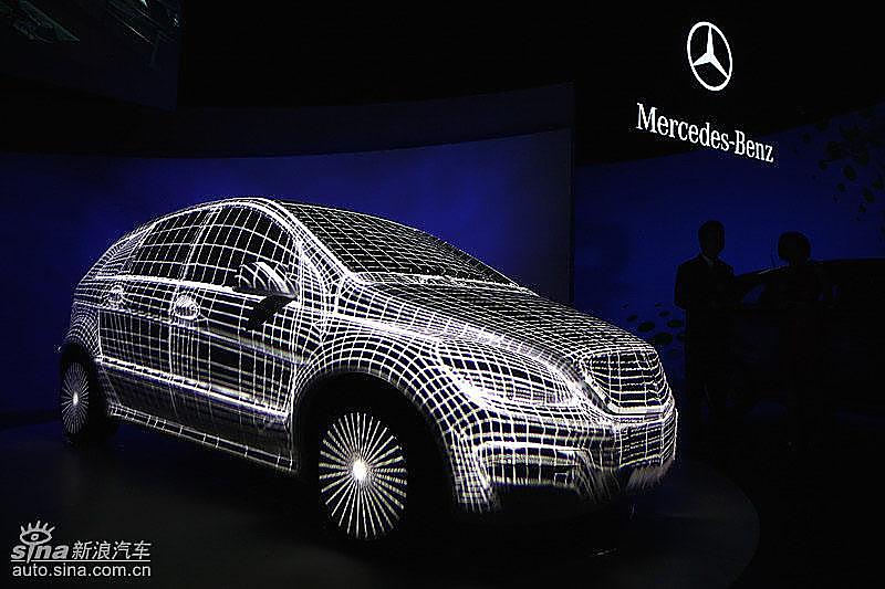 奔驰B级上市现场 