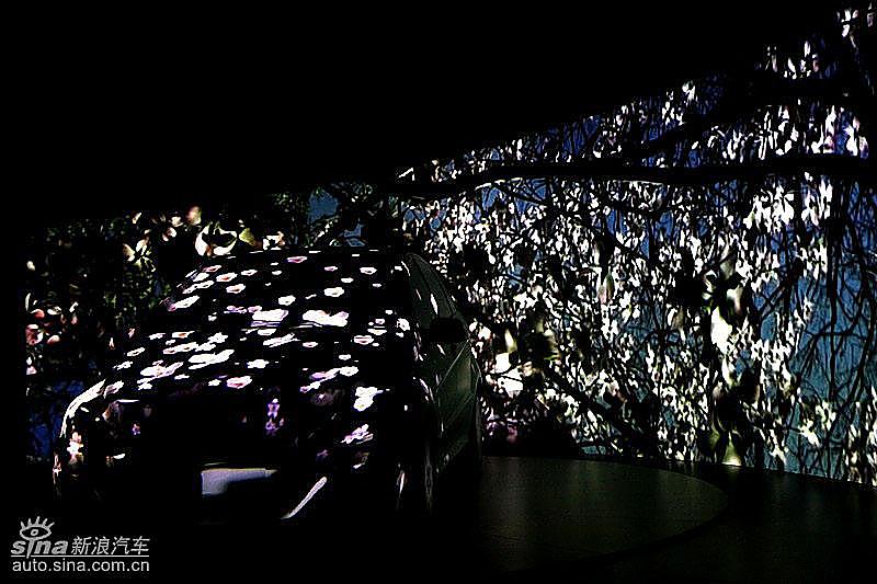 奔驰B级上市现场 