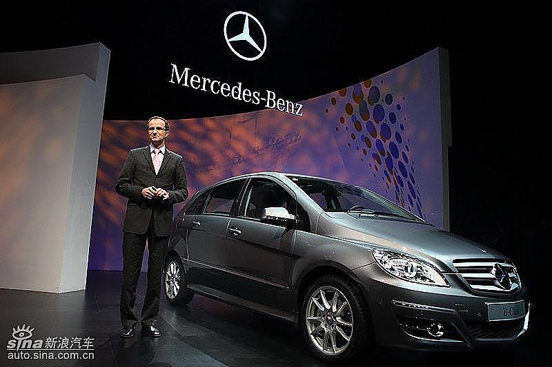 奔驰B级上市现场 