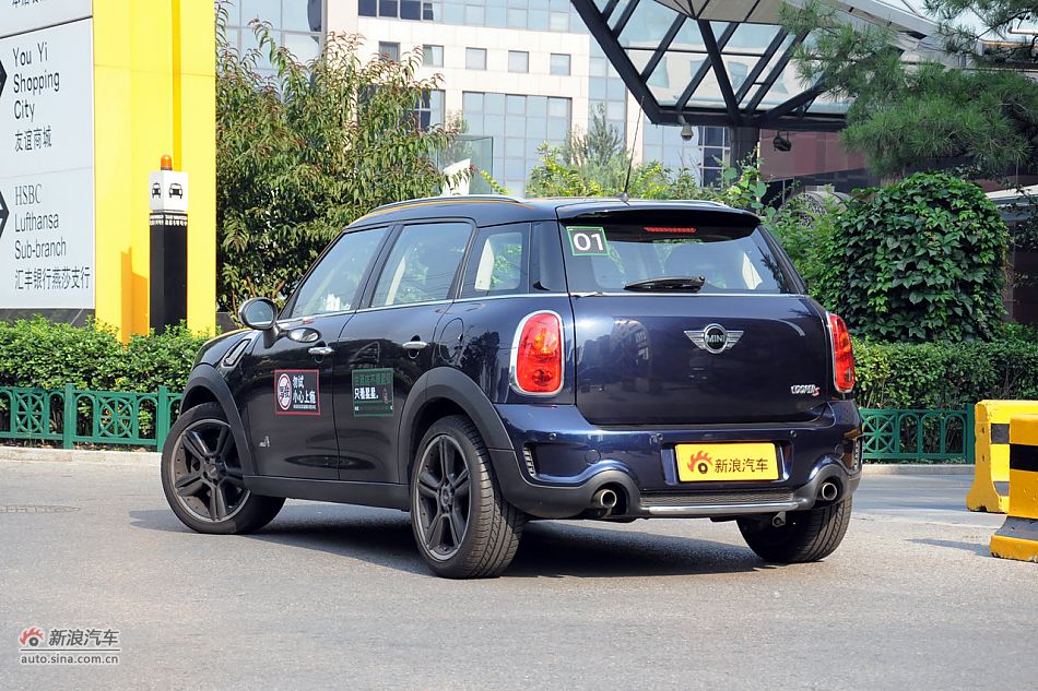 2011款MINI COUNTRYMAN实拍