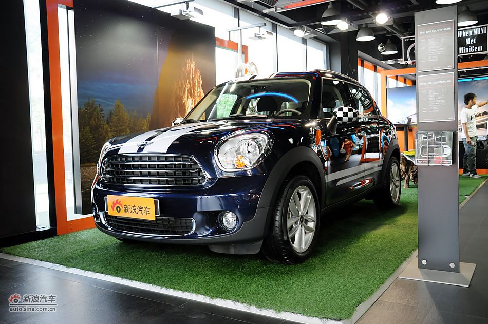 2011款MINI COUNTRYMAN实拍