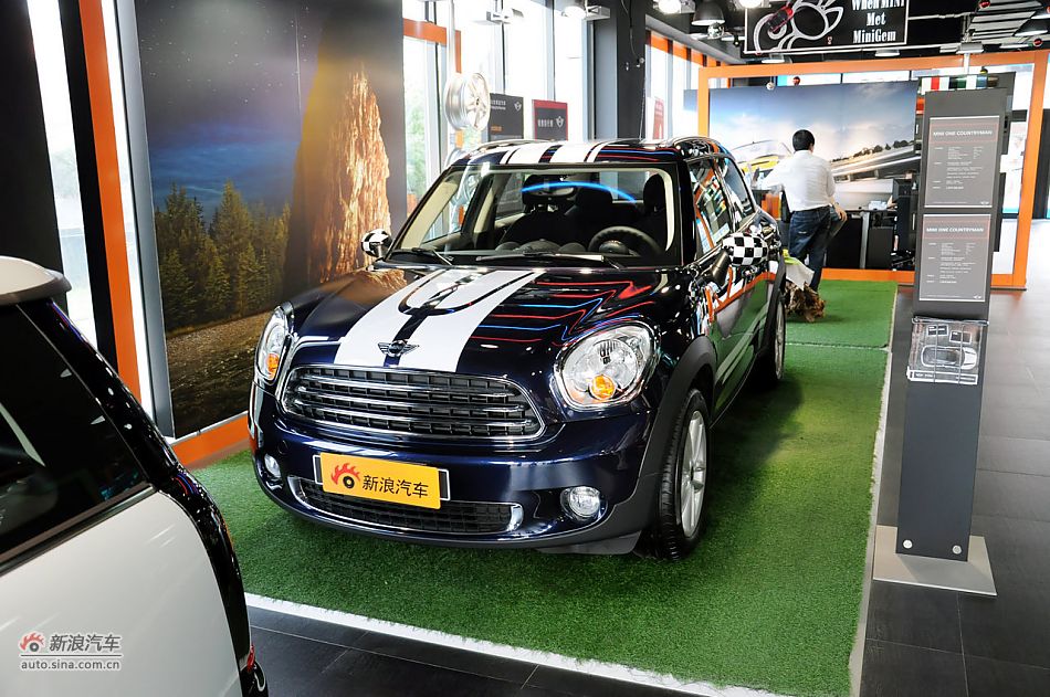 2011款MINI COUNTRYMAN实拍