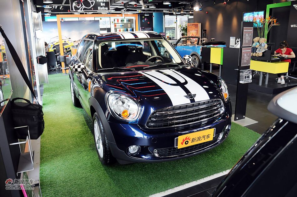 2011款MINI COUNTRYMAN实拍