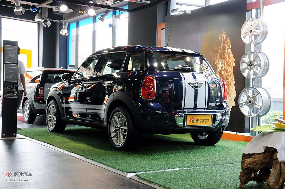 2011款MINI COUNTRYMAN实拍