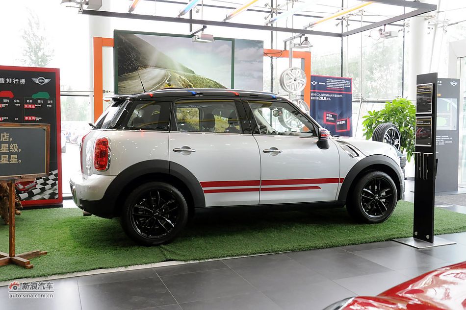 2011款MINI COUNTRYMAN实拍
