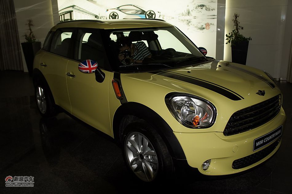 2011款MINI ONE COUNTRYMAN