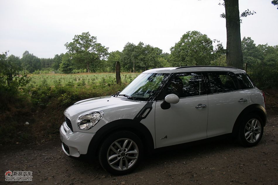 MINI Countryman外观